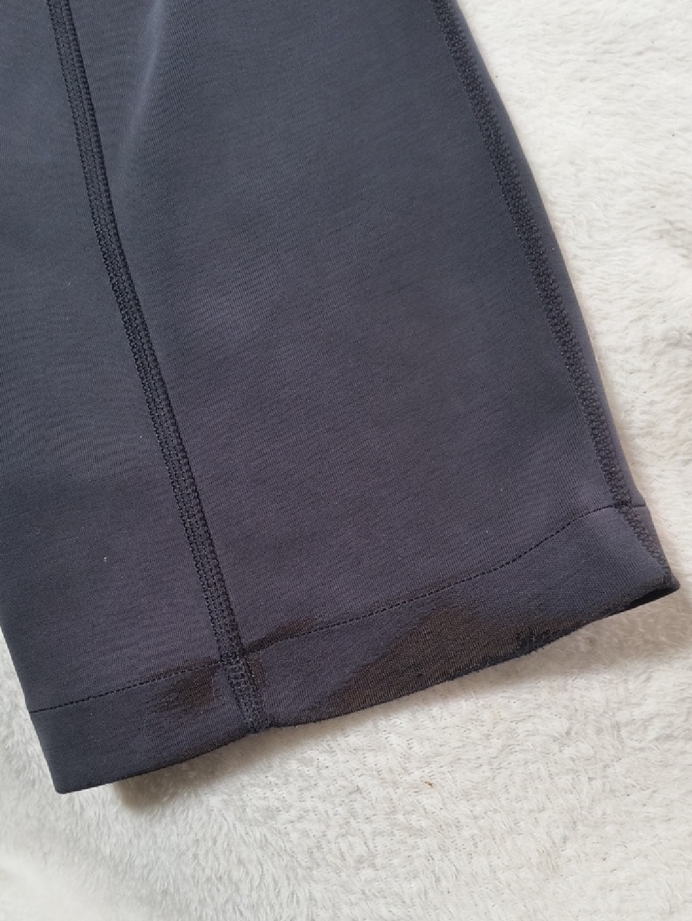 Lululemon Softstreme High-Rise Pant Black Size 2 - Picture 8 of 9